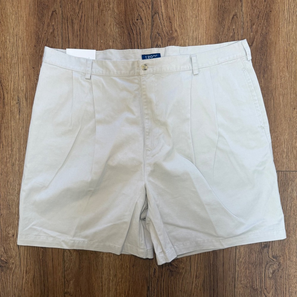 IZOD Mens 42 Pleated Chino Shorts Stone Beige 100% Cotton‎ New w/ FLAW READ